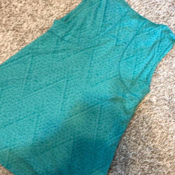 muscle tank!💚 - Picture 5 of 5